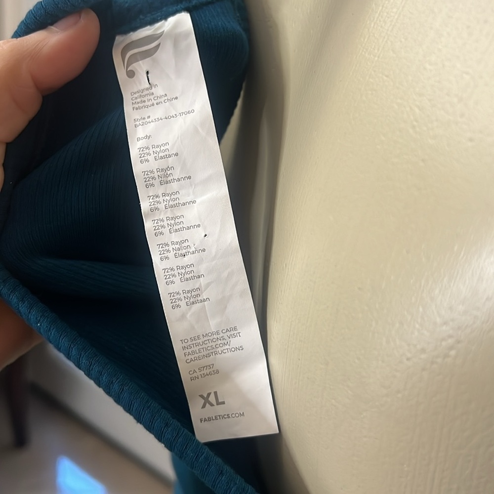 Fabletics - Picture 4 of 4